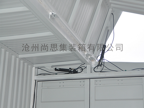 展翼集装箱内部555.jpg
